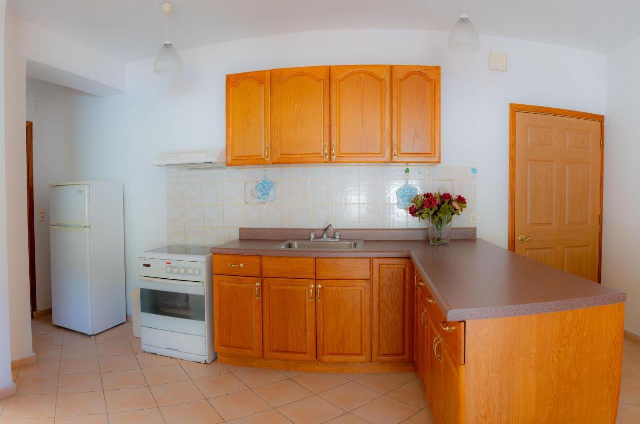 Valsamis Villa Apartments Poros  Eksteriør billede
