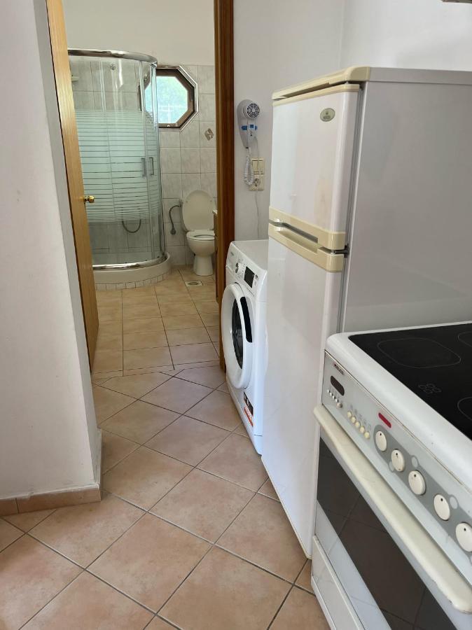 Valsamis Villa Apartments Poros  Eksteriør billede
