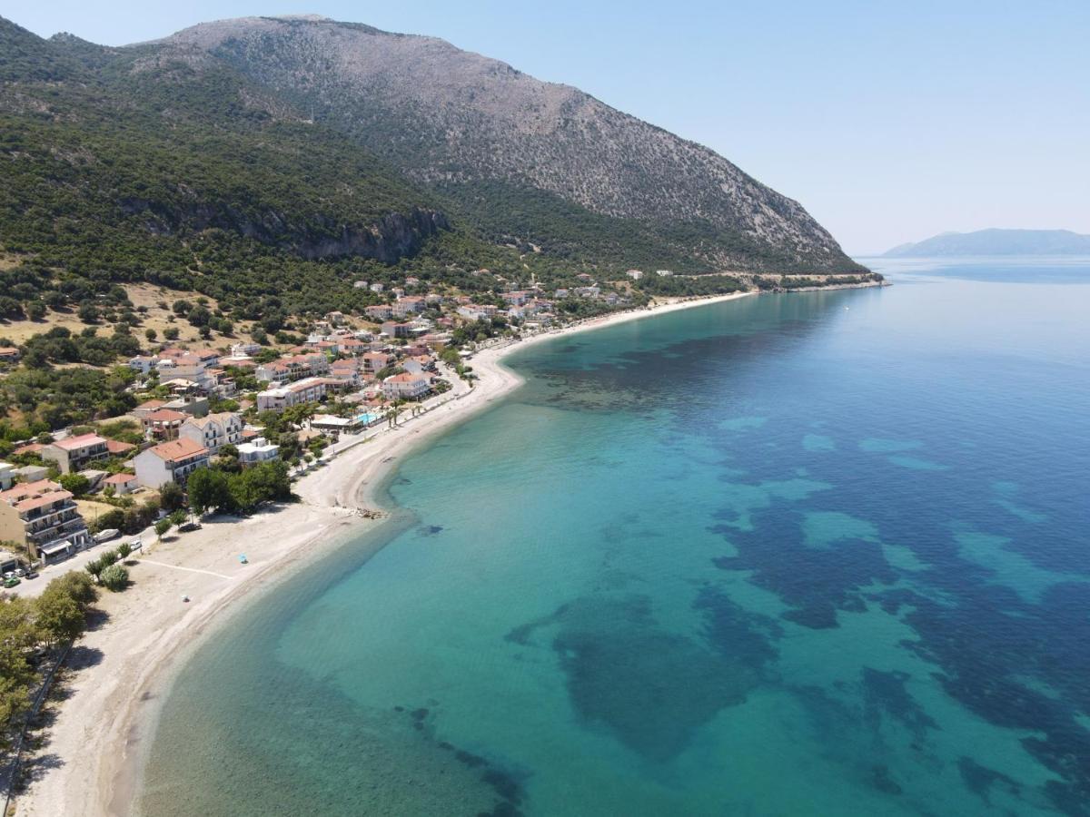 Valsamis Villa Apartments Poros  Eksteriør billede